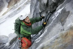 North-X Ice Axe