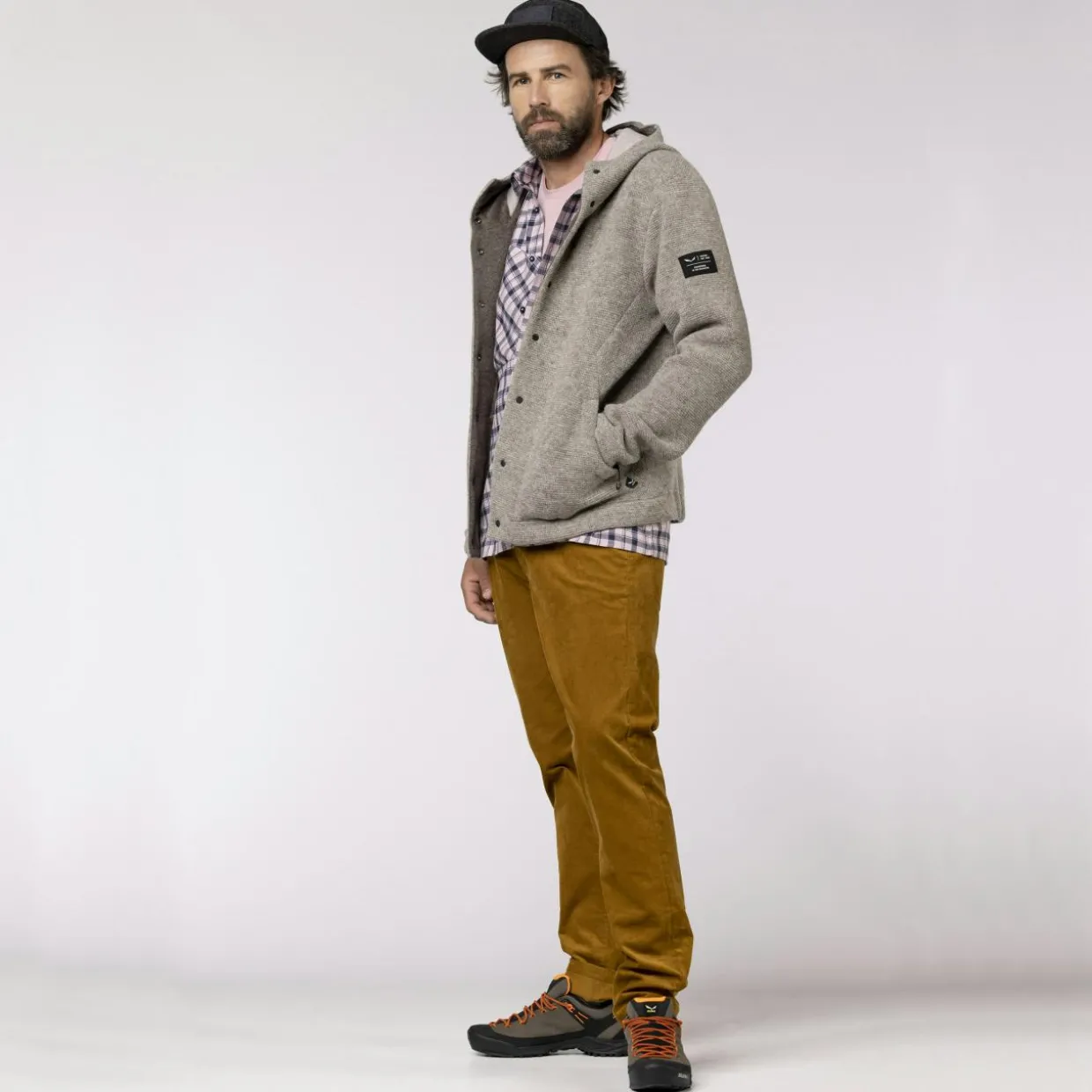 Sarner Undyed Wool Hooded Jacket Men