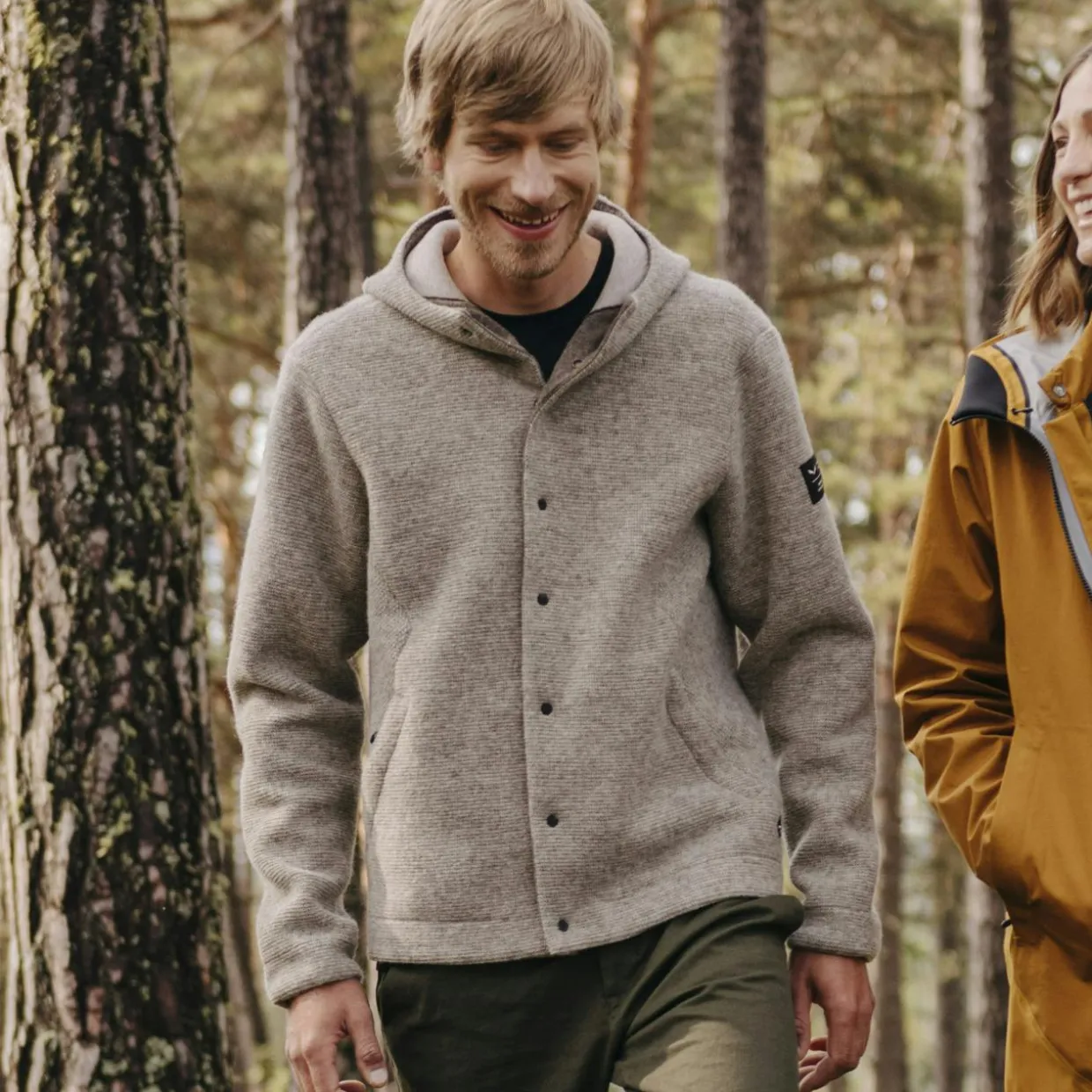 Sarner Undyed Wool Hooded Jacket Men