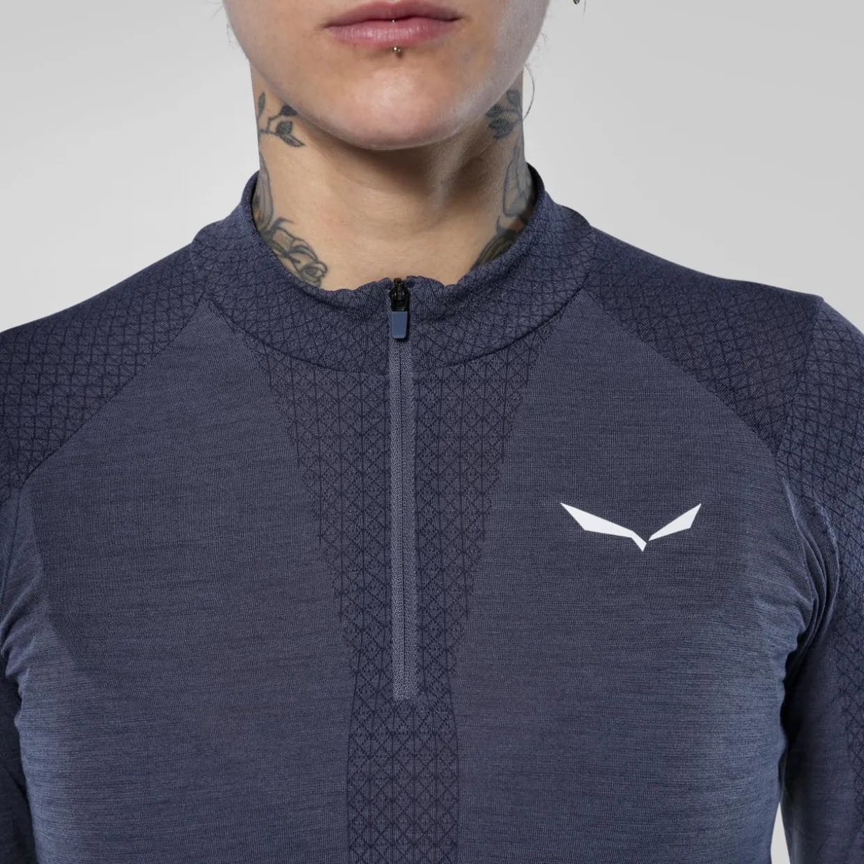 Zebru Responsive Half Zip T-Shirt Women